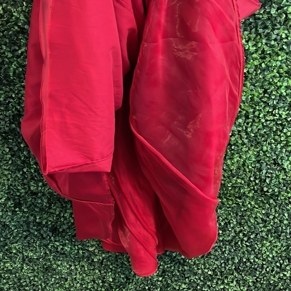 pamella by pamella roland
Crimson Shine Gown 6 - Picture 12 of 12